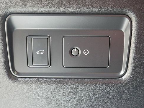 Used 2021 Land Rover Range Rover Sport HSE Dynamic image 28