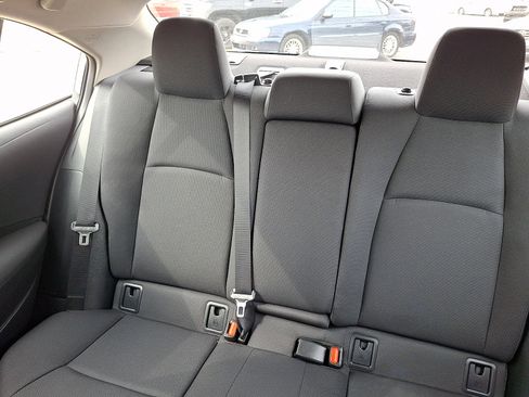 Used 2025 Toyota Corolla LE image 18