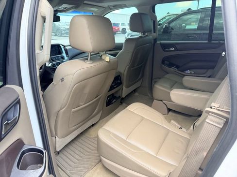 Used 2016 Chevrolet Tahoe LTZ AWD/4WD image 6