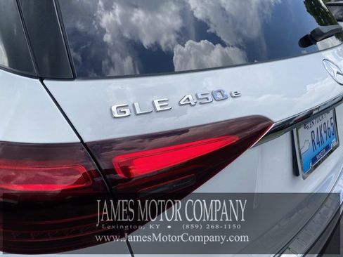 Certified 2025 Mercedes-Benz GLE 450e 4MATIC image 8