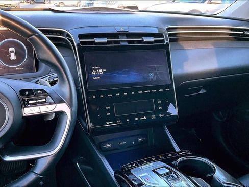 Certified 2022 Hyundai Tucson Limited image 8