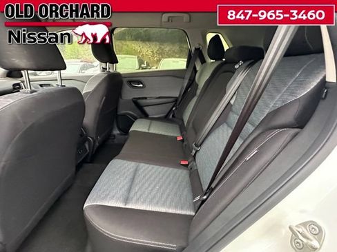 Used 2023 Nissan Rogue SV AWD/4WD image 13