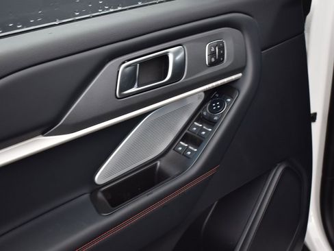 New 2026 Ford Explorer ST w/ Sun And Sound Package image 6