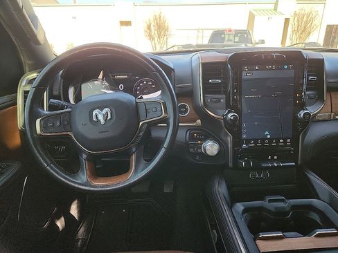 Used 2024 RAM 1500 Limited w/ Body Color Bumper Group image 6