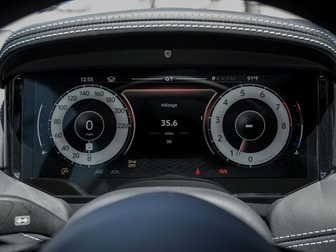 New 2025 Aston Martin DB12 Coupe RWD image 5