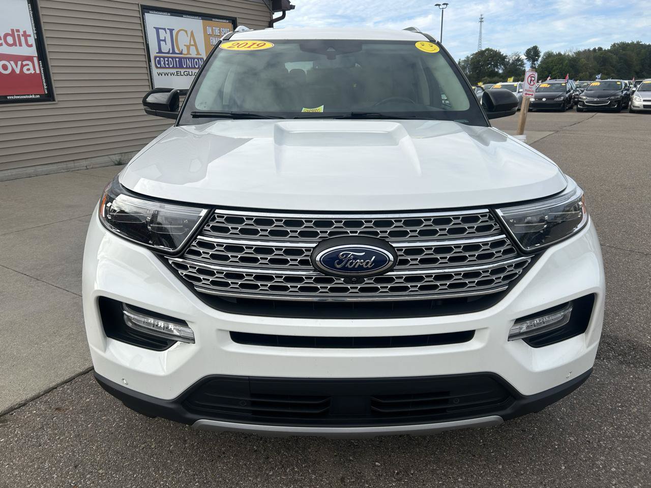 Used 2020 Ford Explorer Limited AWD/4WD image 2