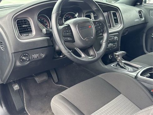 Used 2022 Dodge Charger R/T image 17