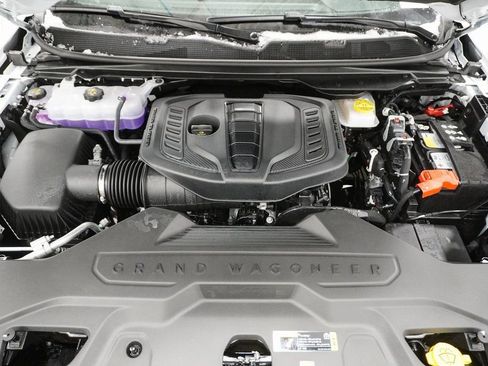 New 2026 Jeep Grand Wagoneer image 8