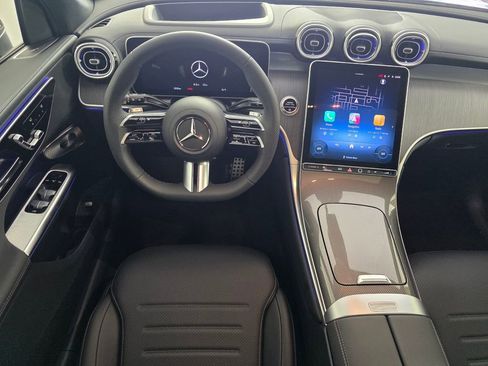 New 2026 Mercedes-Benz GLC 300 image 10