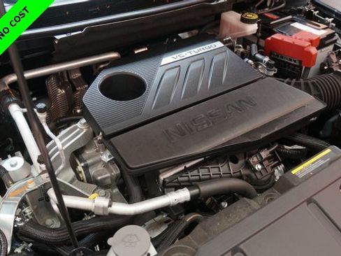 Used 2022 Nissan Rogue S image 64