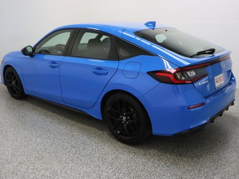 Used 2022 Honda Civic Sport image 8