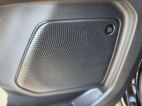 Certified 2020 Ford Escape Titanium image 19