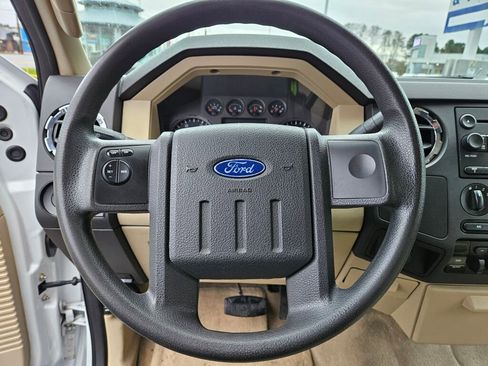 Used 2008 Ford F550 2WD Crew Cab Super Duty image 21
