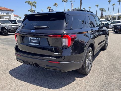 Certified 2025 Ford Explorer ST-Line w/ ST-Line Street Pack AWD/4WD image 12