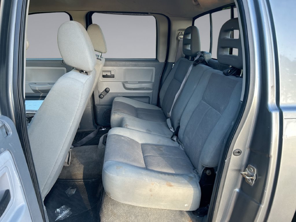 Used 2005 Dodge Dakota ST RWD image 21