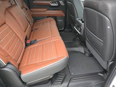 Used 2025 GMC Sierra 1500 Denali Ultimate image 28