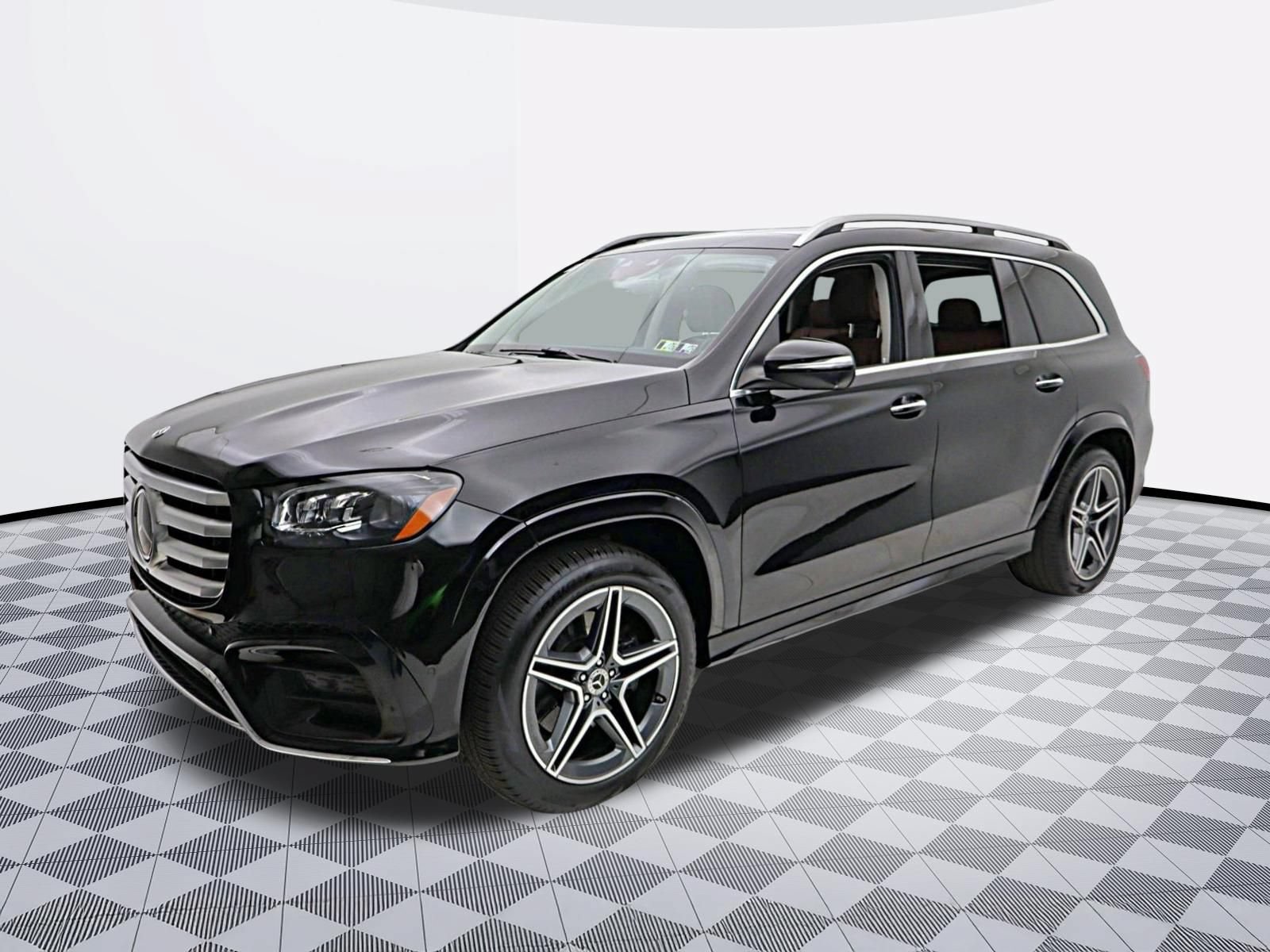 Used 2024 Mercedes-Benz GLS 450 4MATIC image 13