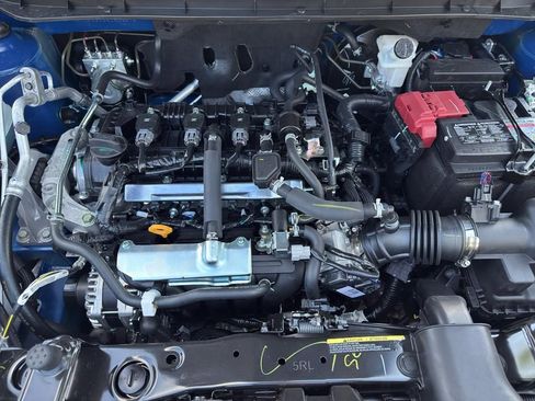 New 2025 Nissan Kicks Play S image 11