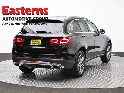 Used 2021 Mercedes-Benz GLC 300 4MATIC w/ Multimedia Package image 5