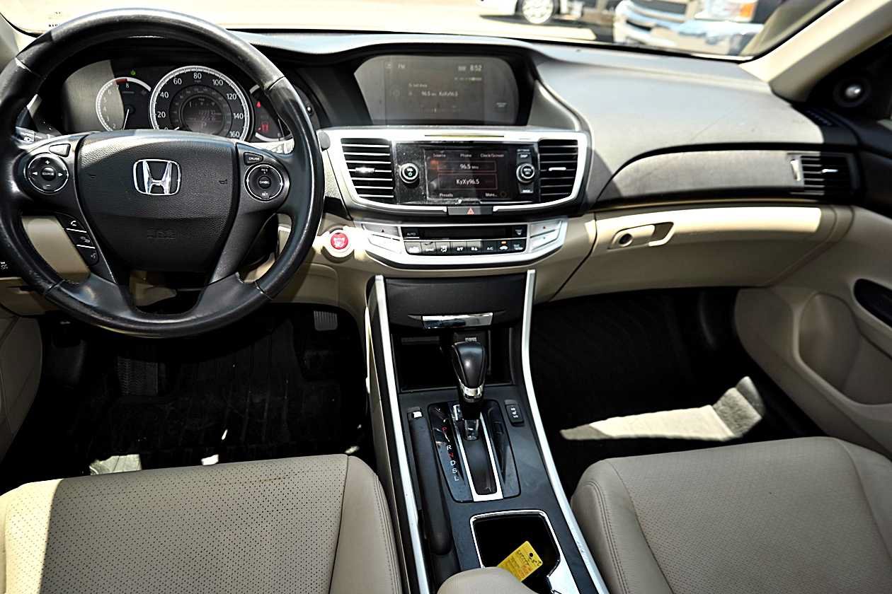 Used 2014 Honda Accord EX-L image 12