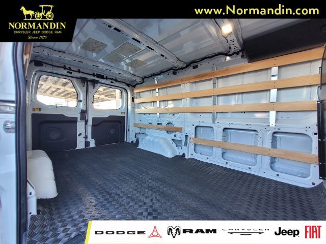 Used 2025 Ford Transit 250 Low Roof w/ Exterior Upgrade Package RWD image 18