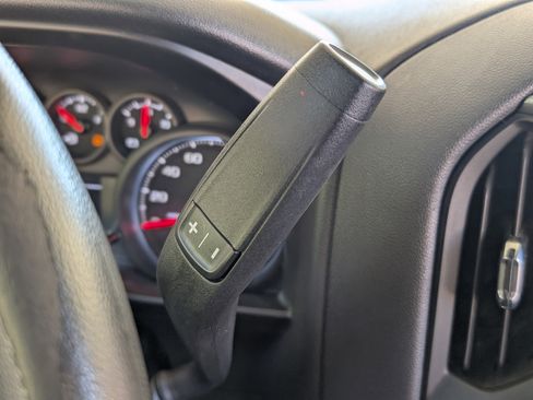 Used 2022 Chevrolet Silverado 1500 Custom image 30