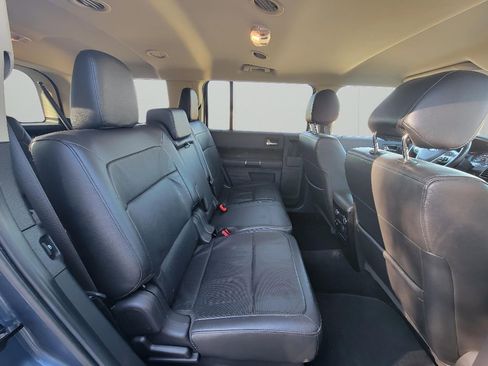 Used 2019 Ford Flex Limited image 36