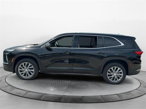 New 2025 Buick Enclave Preferred image 4