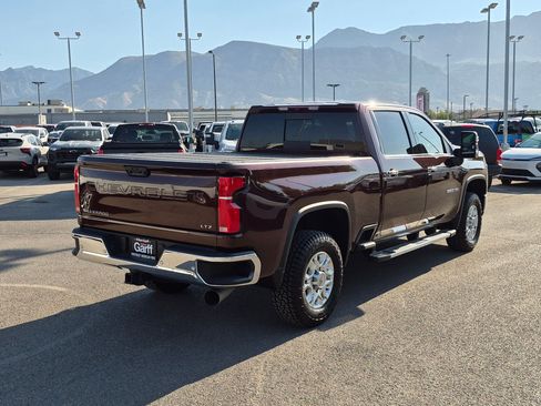 Used 2024 Chevrolet Silverado 2500 LTZ w/ LTZ Plus Package AWD/4WD image 3