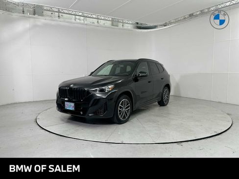 Used 2023 BMW X1 xDrive28i w/ Premium Package image 1