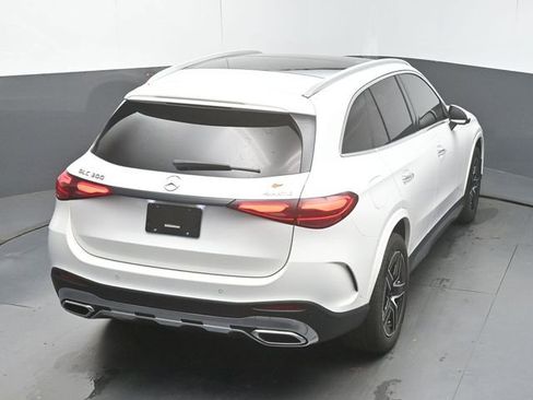 Used 2024 Mercedes-Benz GLC 300 4MATIC image 47