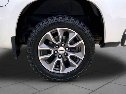Used 2020 Chevrolet Silverado 1500 RST w/ Texas Edition AWD/4WD image 11