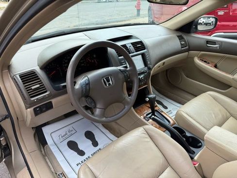 Used 2005 Honda Accord EX-L image 7