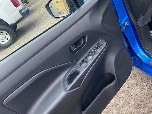 Used 2022 Nissan Versa S w/ Electronics Package image 18