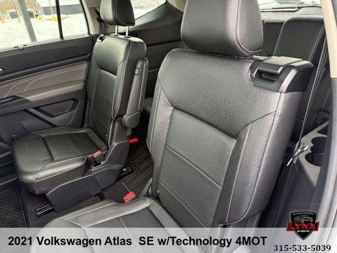 Used 2021 Volkswagen Atlas SE w/ Panoramic Sunroof Package image 31