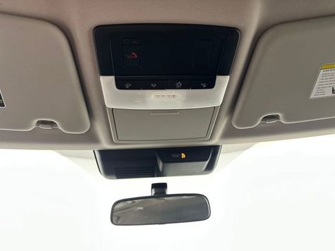 Used 2023 Mitsubishi Outlander SE image 24