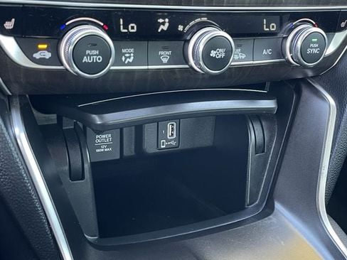 Used 2020 Honda Accord EX image 18