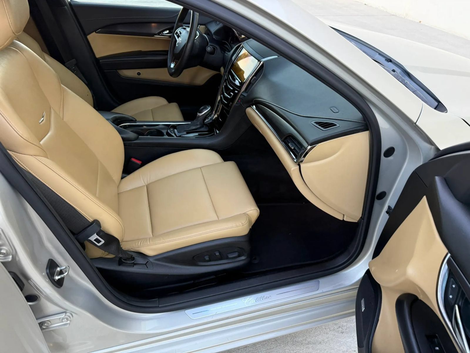 Used 2014 Cadillac ATS 2.0T Sedan RWD image 19
