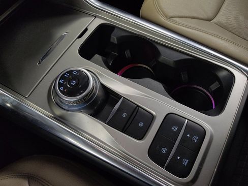 Used 2020 Ford Explorer Limited RWD image 26