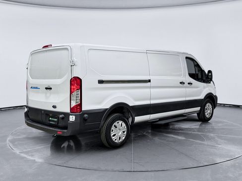 Used 2024 Ford E-Transit Low Roof RWD image 3