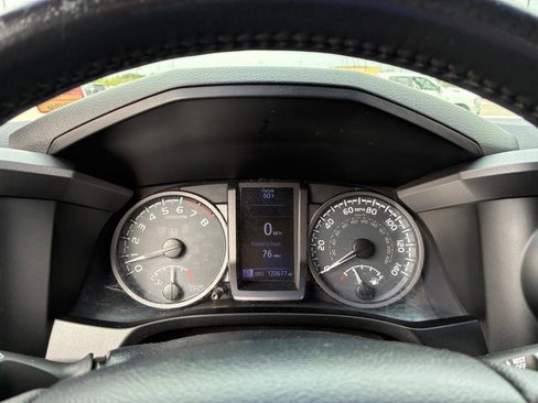 Used 2017 Toyota Tacoma TRD Pro image 16