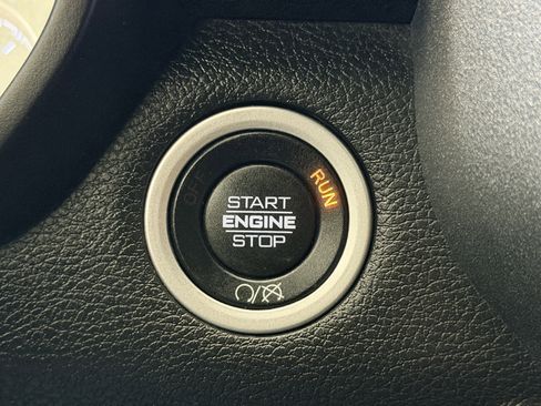 Used 2023 RAM 2500 Tradesman image 22