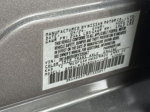 Used 2024 Nissan Sentra SR FWD image 29