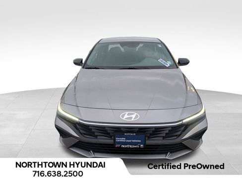 Certified 2025 Hyundai Elantra Sport image 11