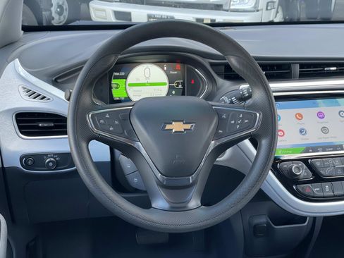 Used 2020 Chevrolet Bolt LT image 9
