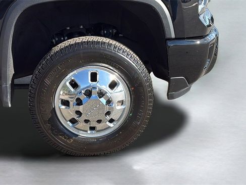Used 2024 Chevrolet Silverado 3500 High Country w/ High Country Premium Package image 24