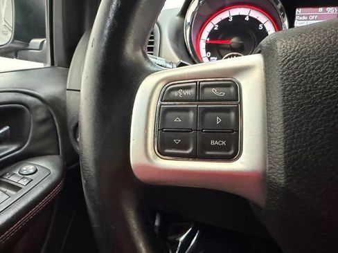 Used 2018 Dodge Grand Caravan GT FWD image 16