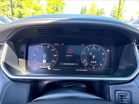 Used 2020 Land Rover Range Rover Sport SE AWD/4WD image 23