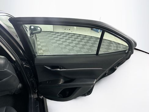 Used 2024 Toyota Camry SE FWD image 29