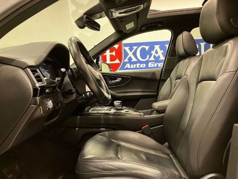 Used 2017 Audi Q7 3.0T Premium Plus w/ Premium Plus Package image 5